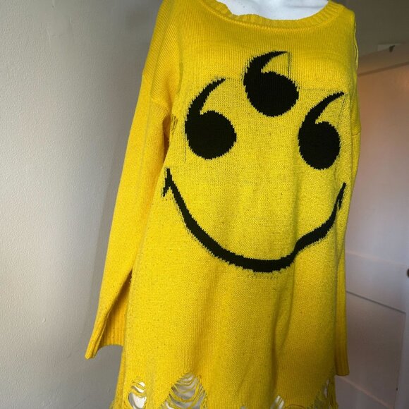 Unique UNIF XS Yellow 3 Comma Distressed Knit Sweater - Picture 5 of 6